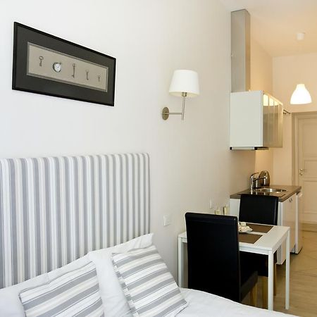 Cozy Studio In Old Town By Urban Rent Vilnius Bagian luar foto
